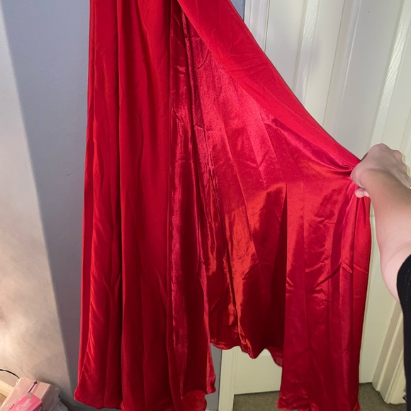 New Red Prom Dress - Picture 5 of 6